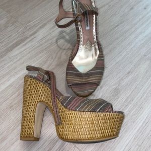 Platform wedges